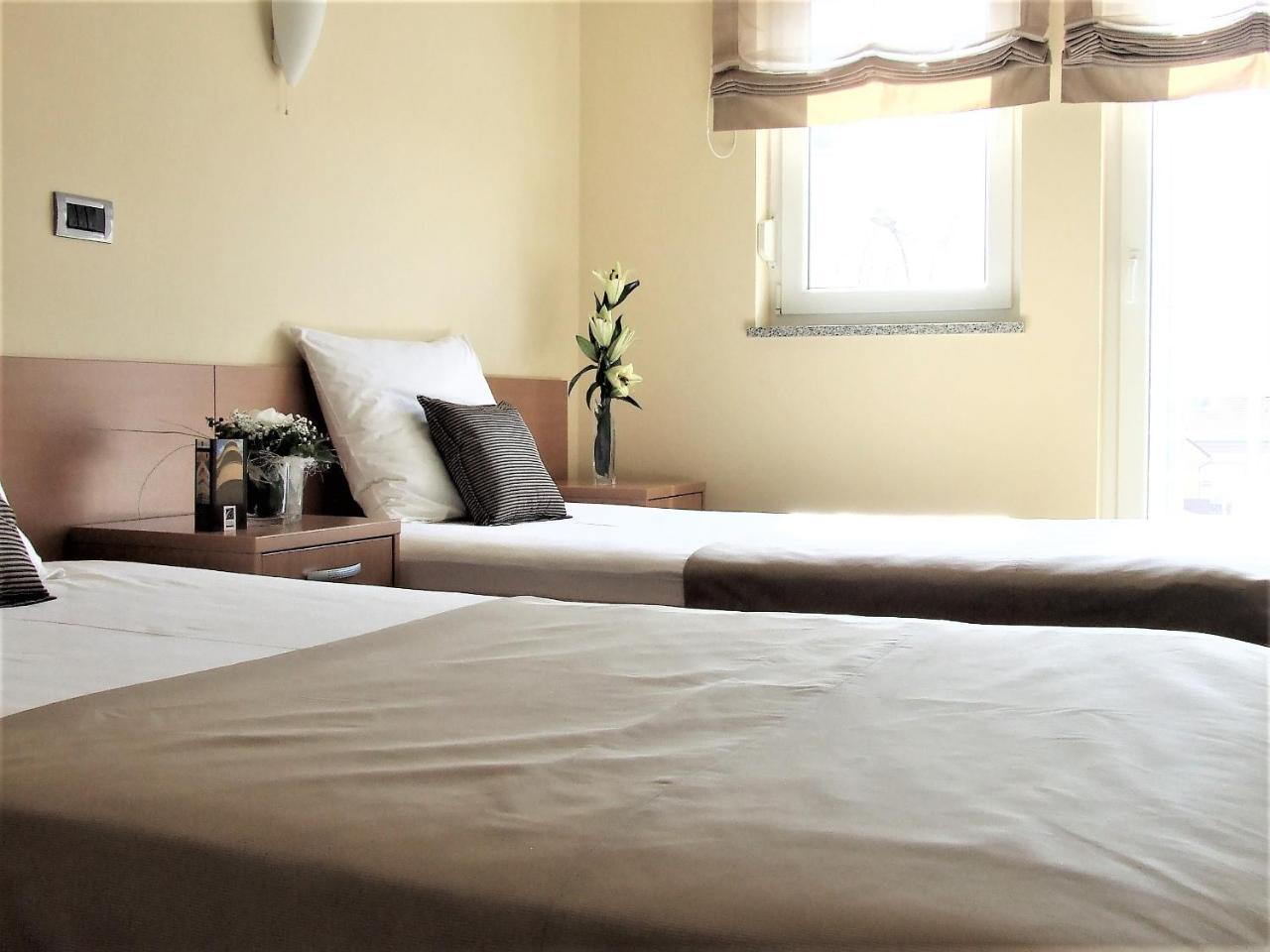 Hotel Central Slavonski Brod Eksteriør billede